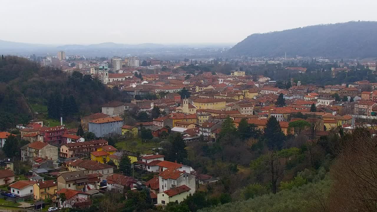 Nova Gorica und Görz: Atemberaubende Aussicht vom Franziskanerkloster Kostanjevica