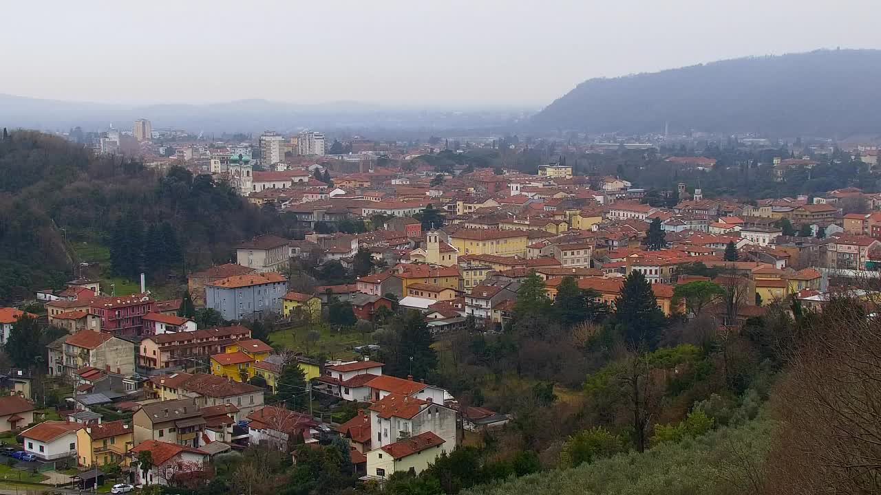 Nova Gorica y Gorizia: Impresionantes Vistas desde el Monasterio Franciscano de Kostanjevica