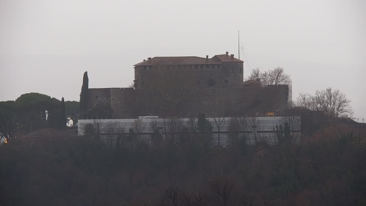 Nova Gorica et Gorizia : Vue Imprenable depuis le Monastère Franciscain de Kostanjevica