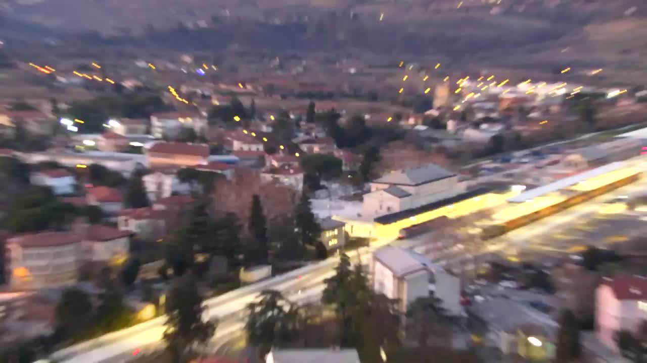 Nova Gorica y Gorizia: Impresionantes Vistas desde el Monasterio Franciscano de Kostanjevica