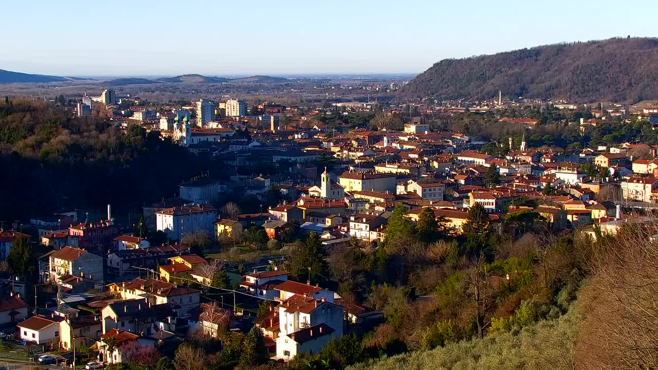 Nova Gorica in Gorica: Čudovit Razgled iz Frančiškanskega Samostana Kostanjevica