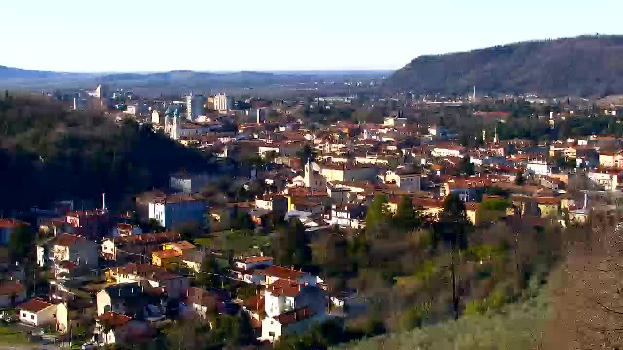 Nova Gorica et Gorizia : Vue Imprenable depuis le Monastère Franciscain de Kostanjevica