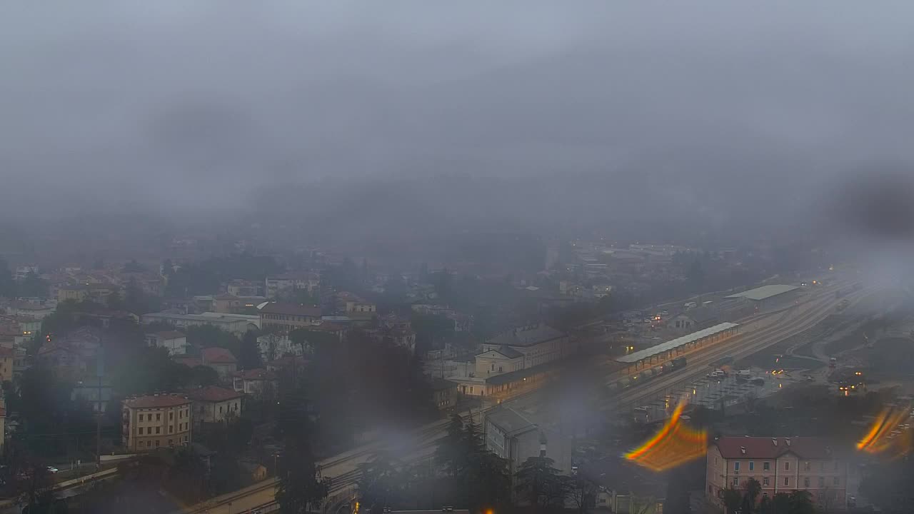 Nova Gorica e Gorizia: Panorama Mozzafiato dal Convento Francescano di Castagnevizza