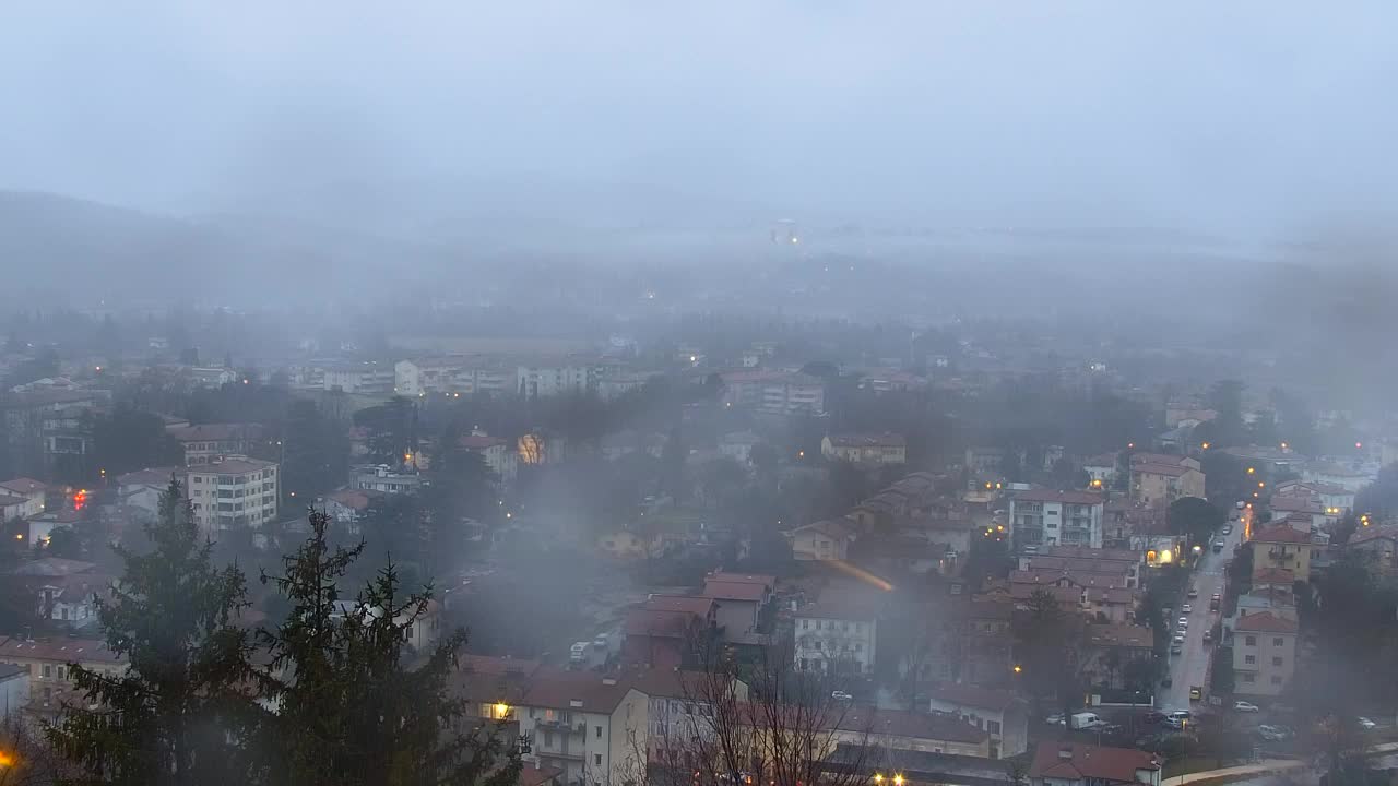 Nova Gorica e Gorizia: Panorama Mozzafiato dal Convento Francescano di Castagnevizza