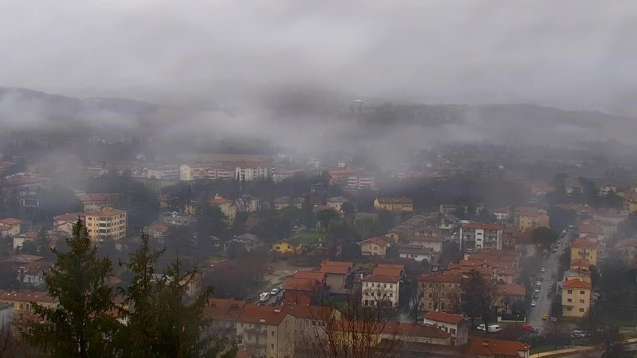 Nova Gorica e Gorizia: Panorama Mozzafiato dal Convento Francescano di Castagnevizza