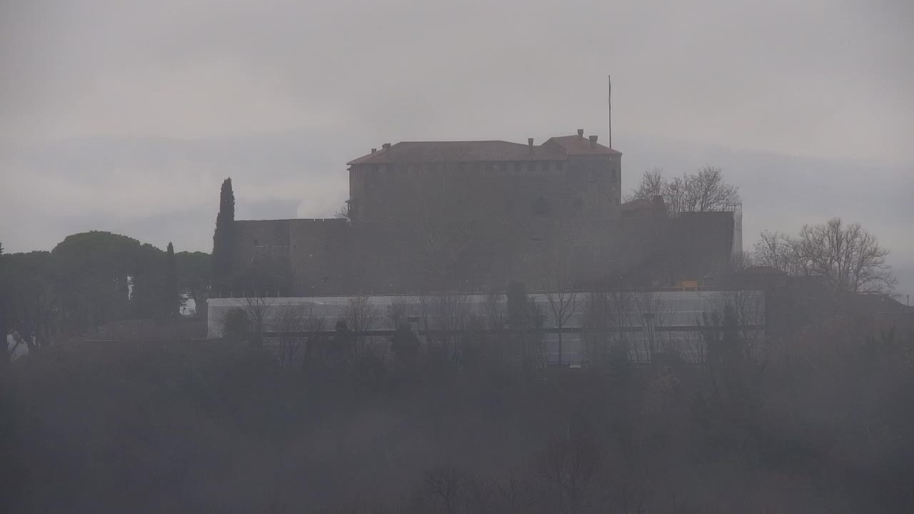 Nova Gorica y Gorizia: Impresionantes Vistas desde el Monasterio Franciscano de Kostanjevica