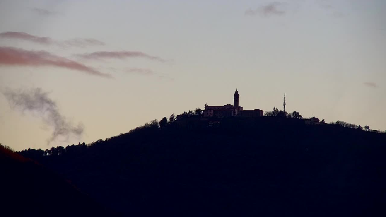 Nova Gorica y Gorizia: Impresionantes Vistas desde el Monasterio Franciscano de Kostanjevica