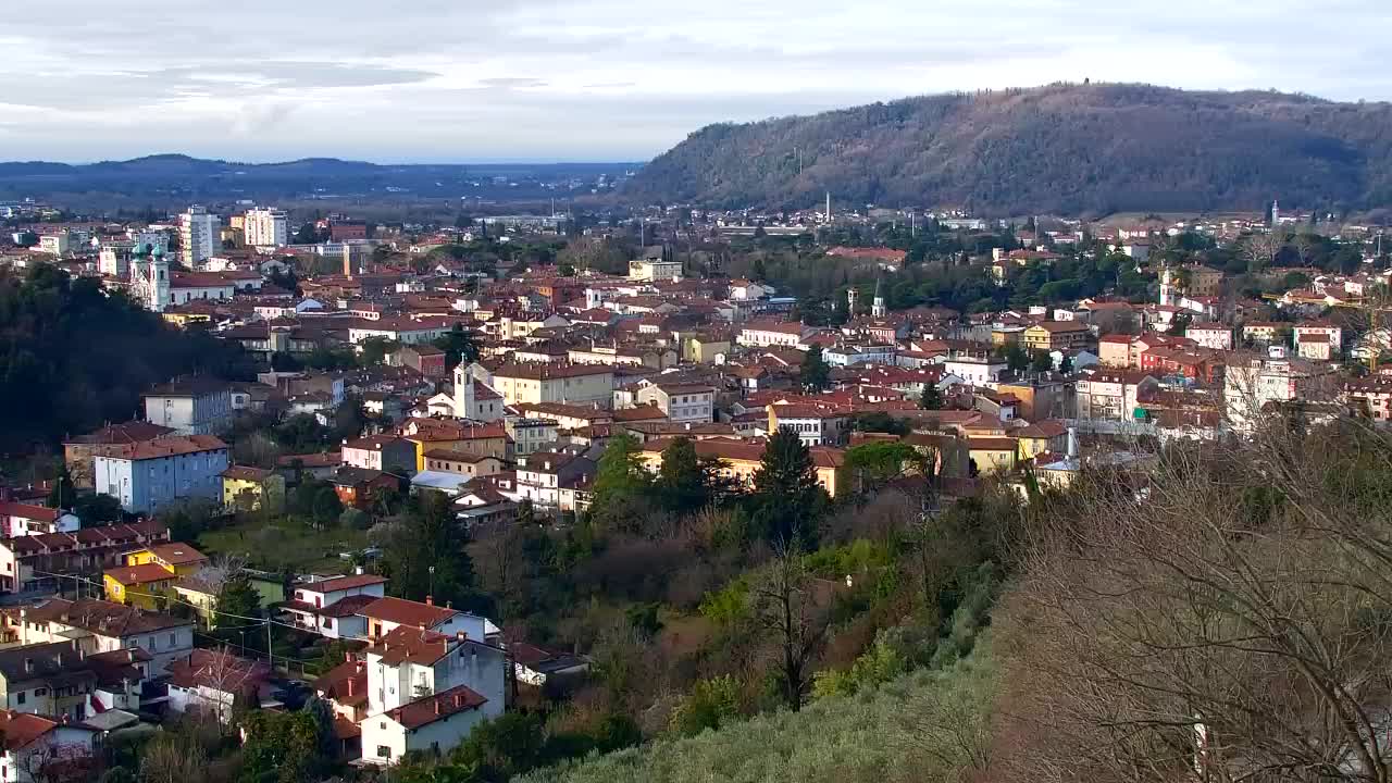 Nova Gorica in Gorica: Čudovit Razgled iz Frančiškanskega Samostana Kostanjevica