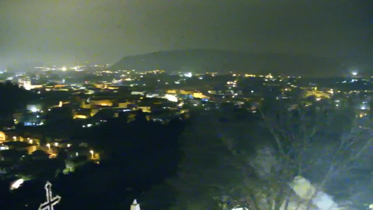 Nova Gorica y Gorizia: Impresionantes Vistas desde el Monasterio Franciscano de Kostanjevica