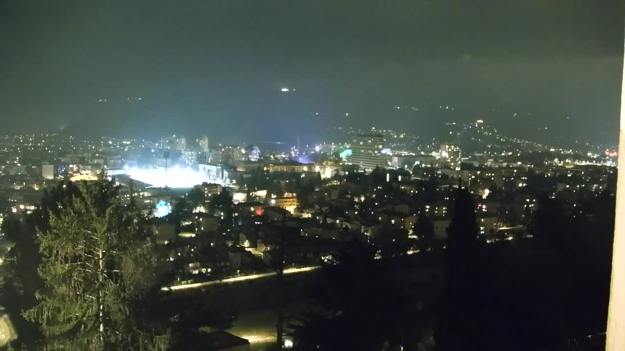 Nova Gorica y Gorizia: Impresionantes Vistas desde el Monasterio Franciscano de Kostanjevica