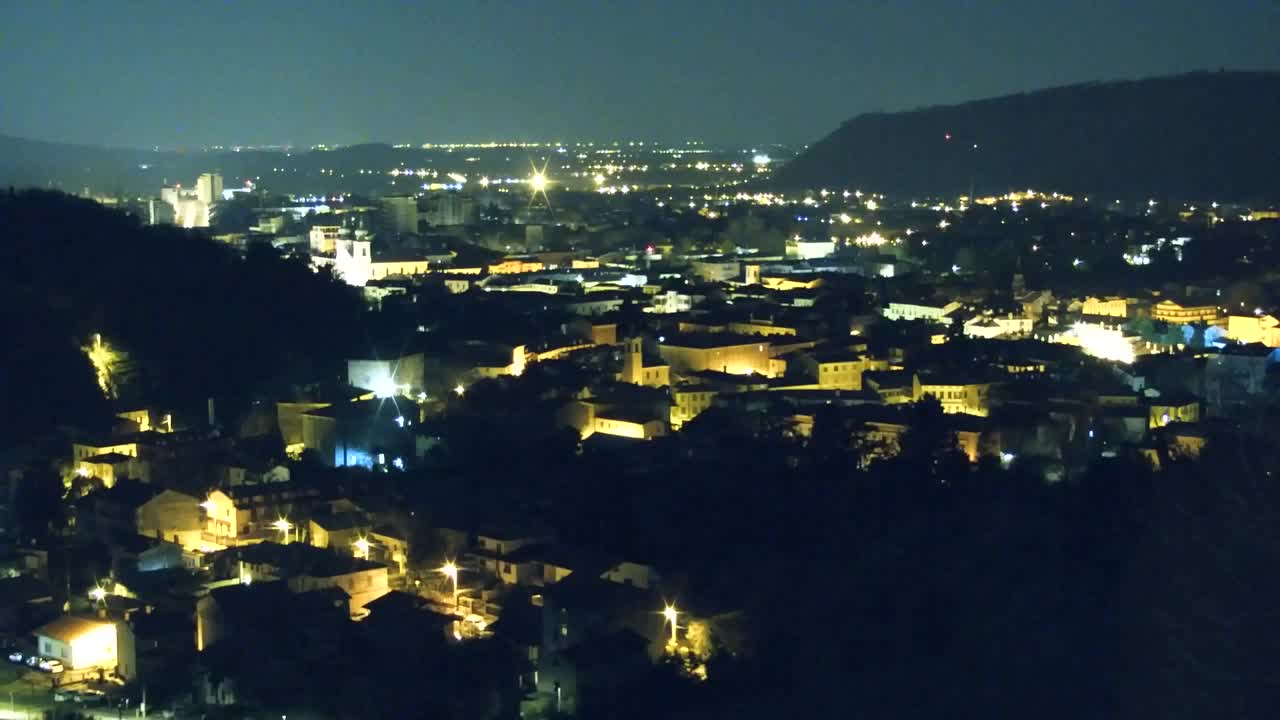 Nova Gorica e Gorizia: Panorama Mozzafiato dal Convento Francescano di Castagnevizza