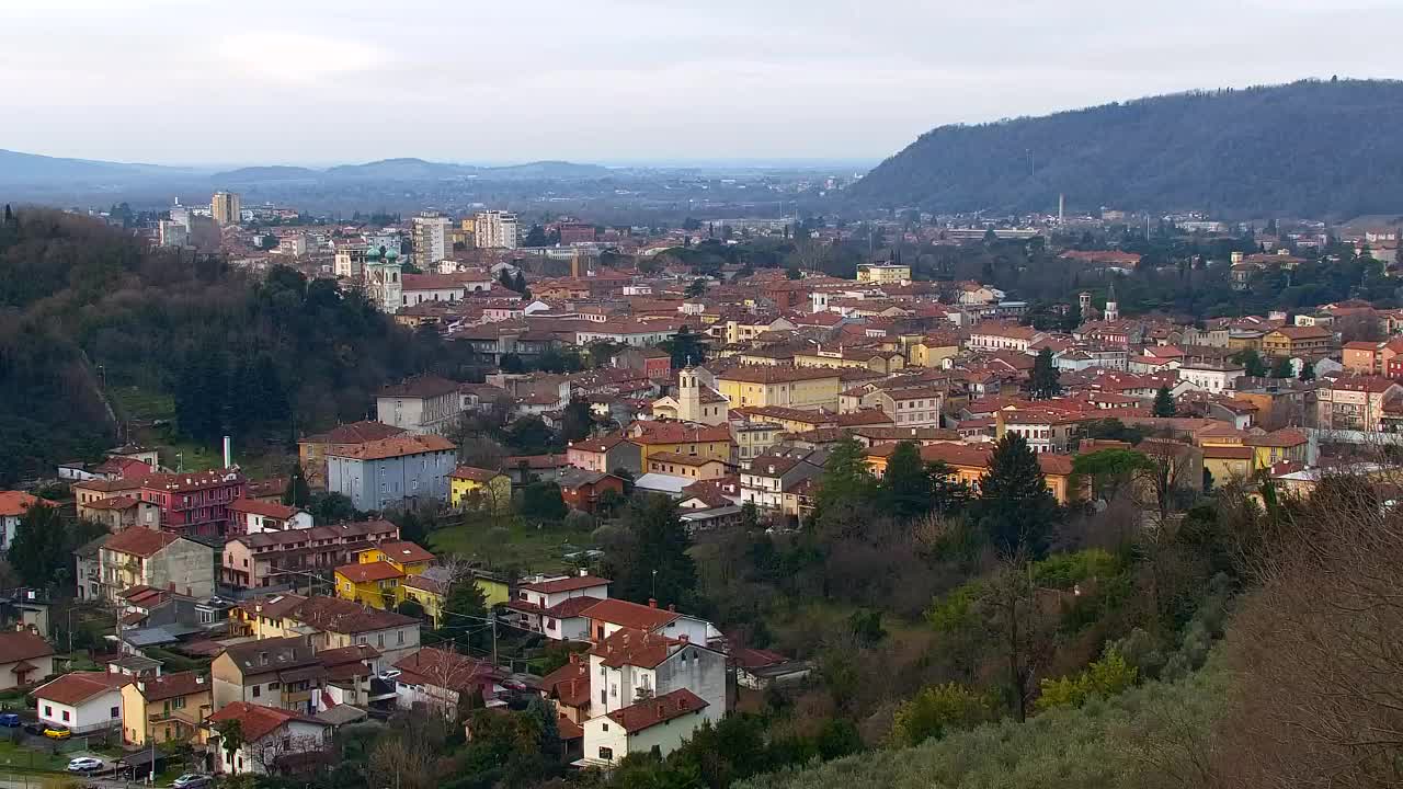 Nova Gorica in Gorica: Čudovit Razgled iz Frančiškanskega Samostana Kostanjevica