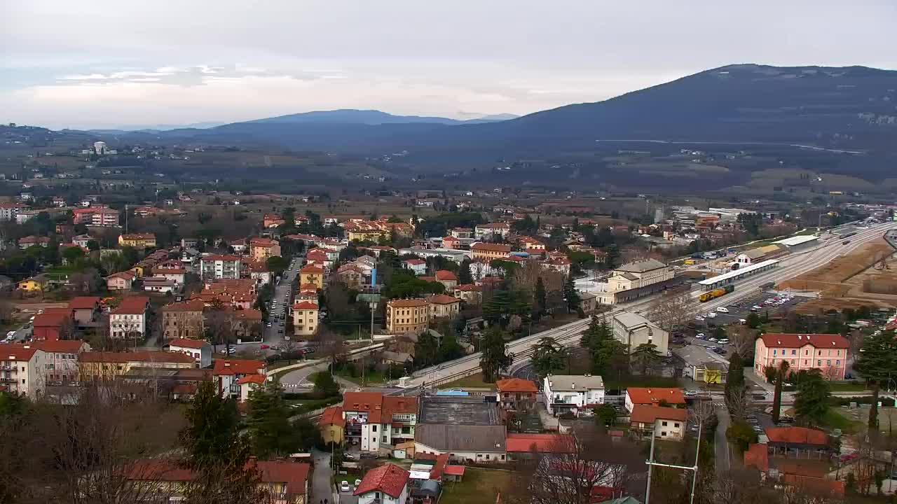 Nova Gorica und Görz: Atemberaubende Aussicht vom Franziskanerkloster Kostanjevica