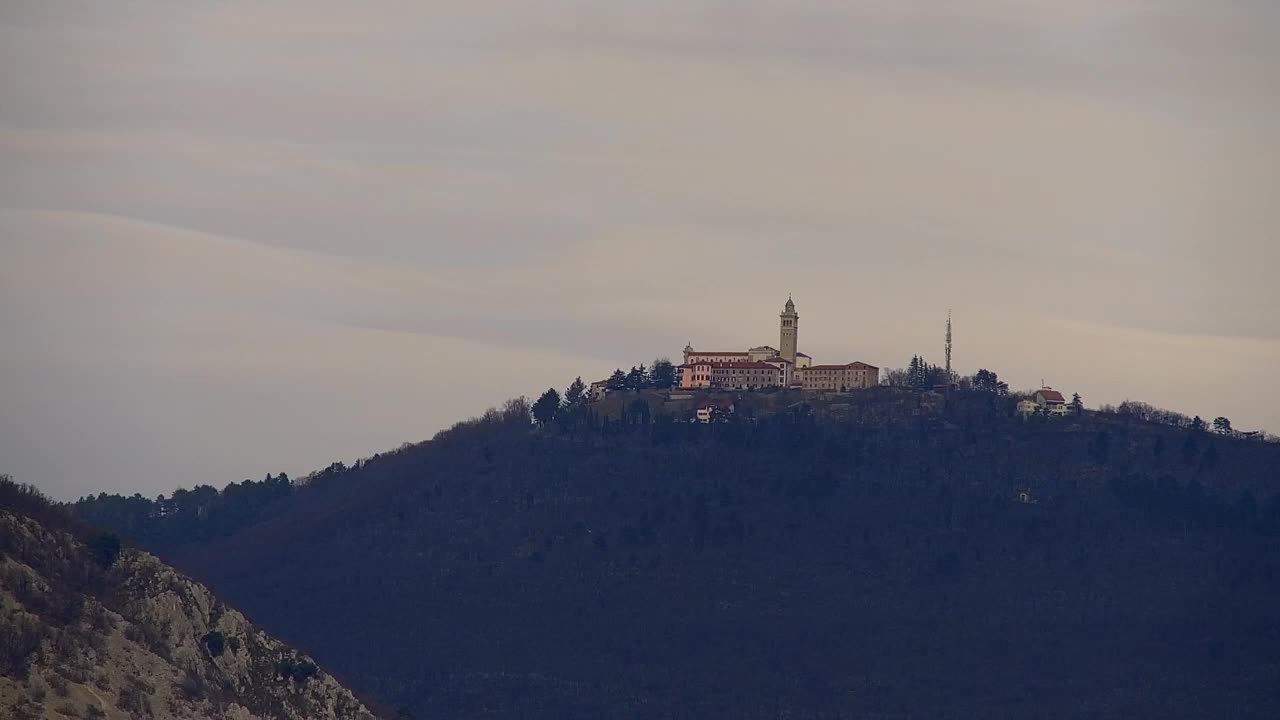 Nova Gorica y Gorizia: Impresionantes Vistas desde el Monasterio Franciscano de Kostanjevica