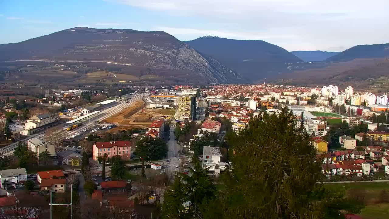 Nova Gorica und Görz: Atemberaubende Aussicht vom Franziskanerkloster Kostanjevica