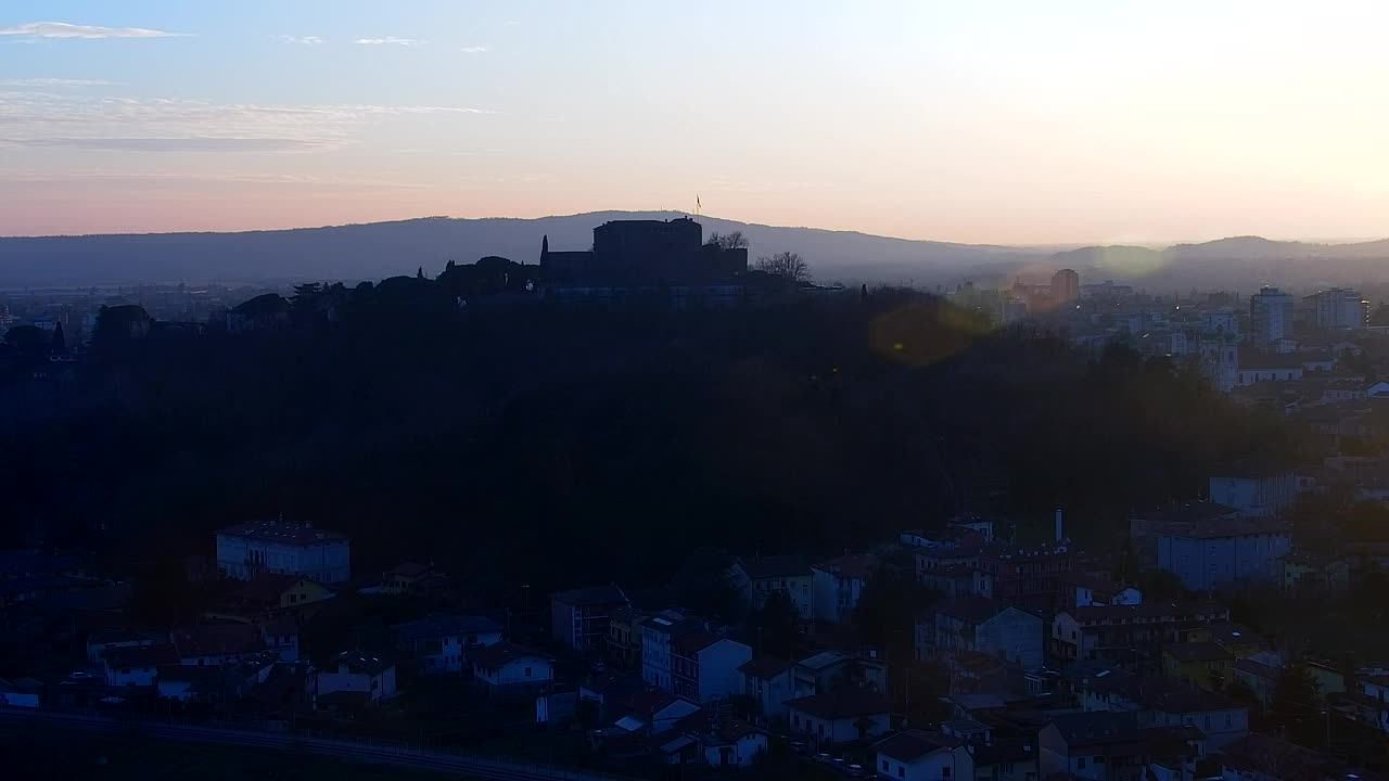 Nova Gorica und Görz: Atemberaubende Aussicht vom Franziskanerkloster Kostanjevica