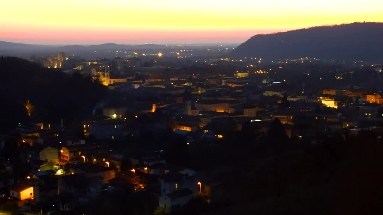 Nova Gorica et Gorizia : Vue Imprenable depuis le Monastère Franciscain de Kostanjevica