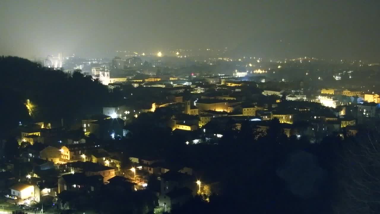 Nova Gorica e Gorizia: Panorama Mozzafiato dal Convento Francescano di Castagnevizza