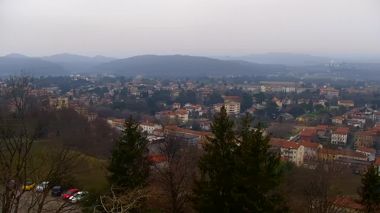 Nova Gorica und Görz: Atemberaubende Aussicht vom Franziskanerkloster Kostanjevica