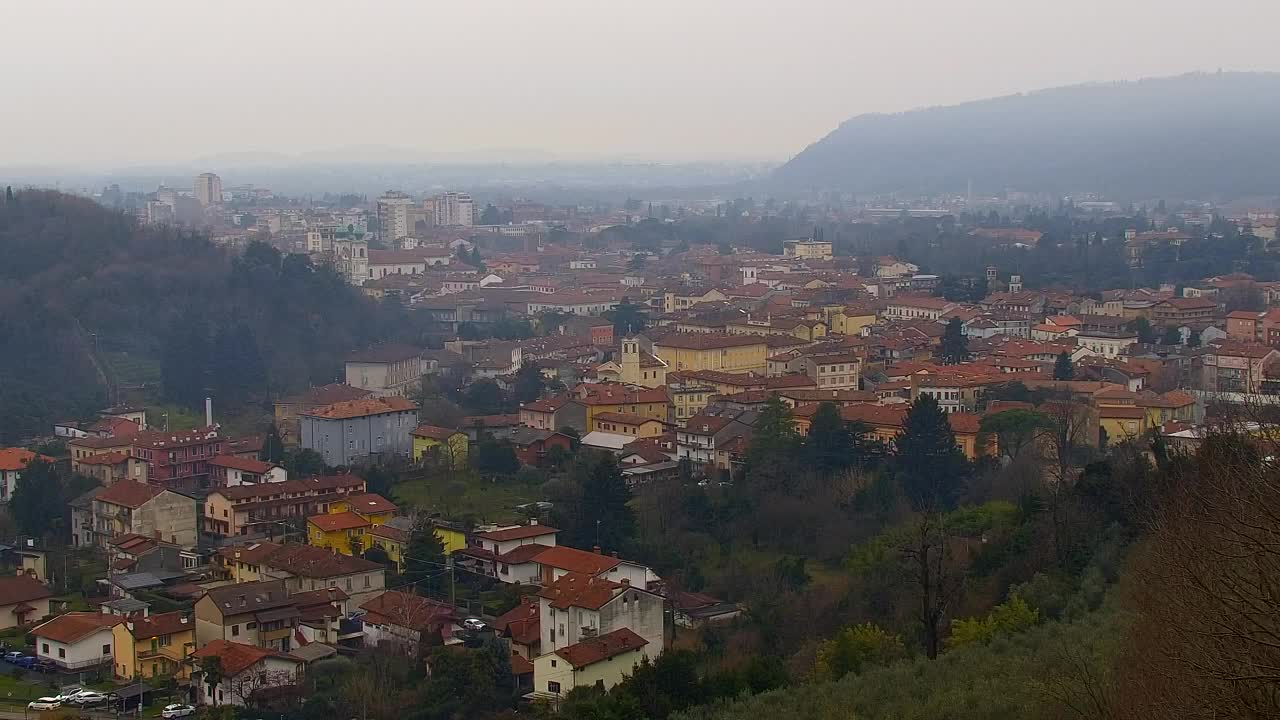 Nova Gorica i Gorica: Prekrasan Pogled iz Franjevačkog Samostana Kostanjevica