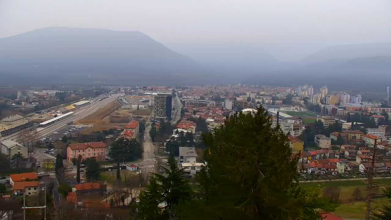 Nova Gorica und Görz: Atemberaubende Aussicht vom Franziskanerkloster Kostanjevica