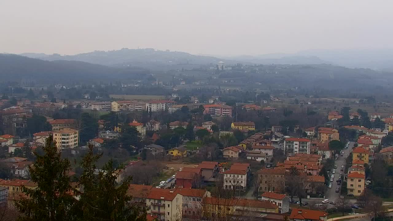 Nova Gorica y Gorizia: Impresionantes Vistas desde el Monasterio Franciscano de Kostanjevica