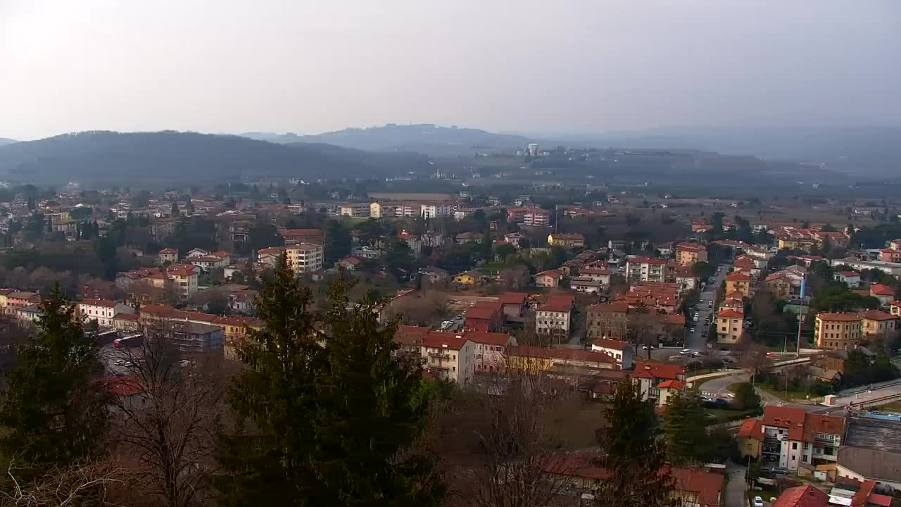 Nova Gorica y Gorizia: Impresionantes Vistas desde el Monasterio Franciscano de Kostanjevica