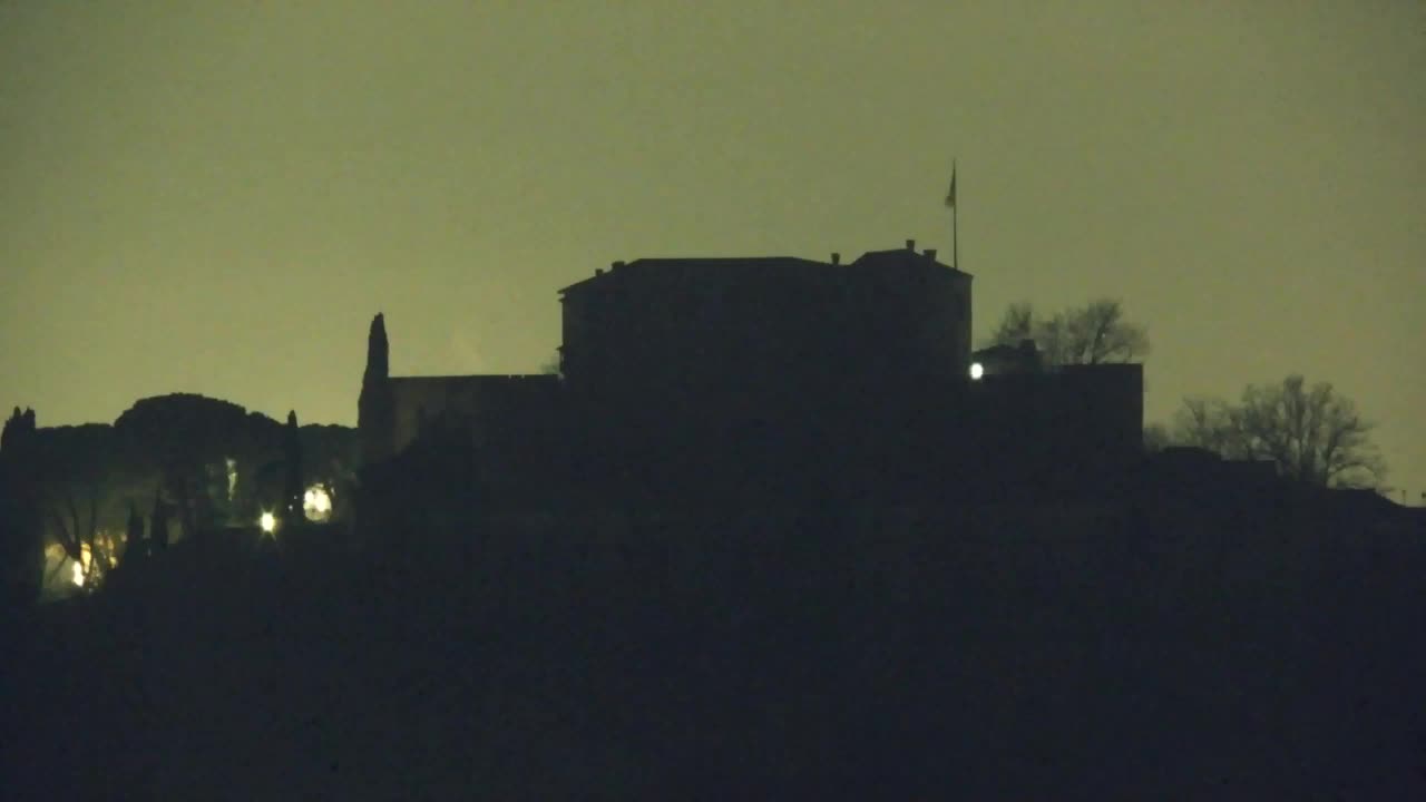 Nova Gorica e Gorizia: Panorama Mozzafiato dal Convento Francescano di Castagnevizza