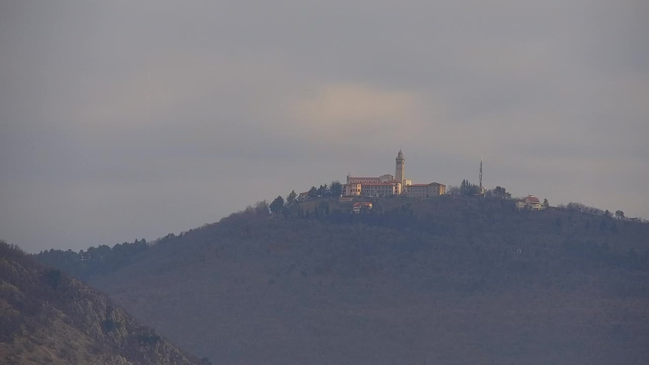 Nova Gorica und Görz: Atemberaubende Aussicht vom Franziskanerkloster Kostanjevica