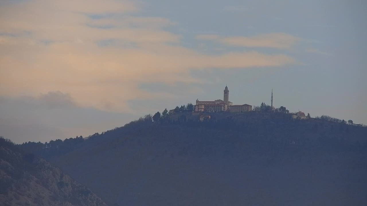 Nova Gorica und Görz: Atemberaubende Aussicht vom Franziskanerkloster Kostanjevica