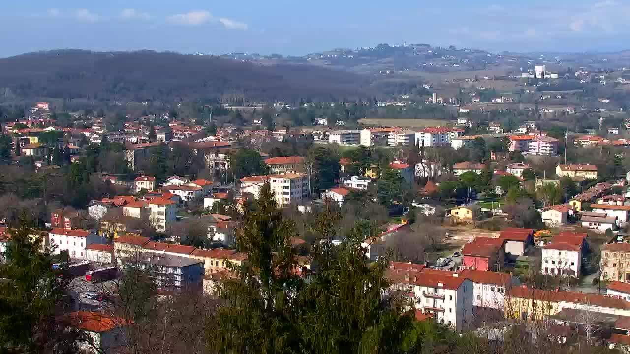 Nova Gorica i Gorica: Prekrasan Pogled iz Franjevačkog Samostana Kostanjevica