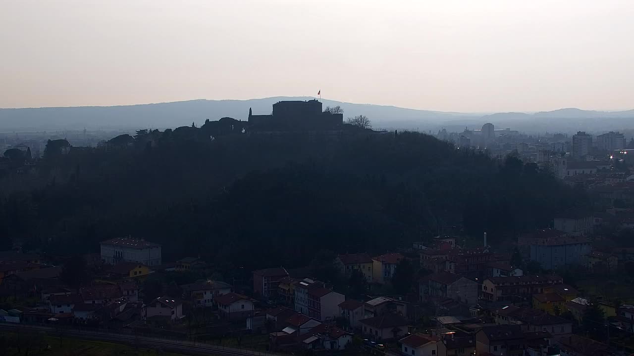 Nova Gorica in Gorica: Čudovit Razgled iz Frančiškanskega Samostana Kostanjevica