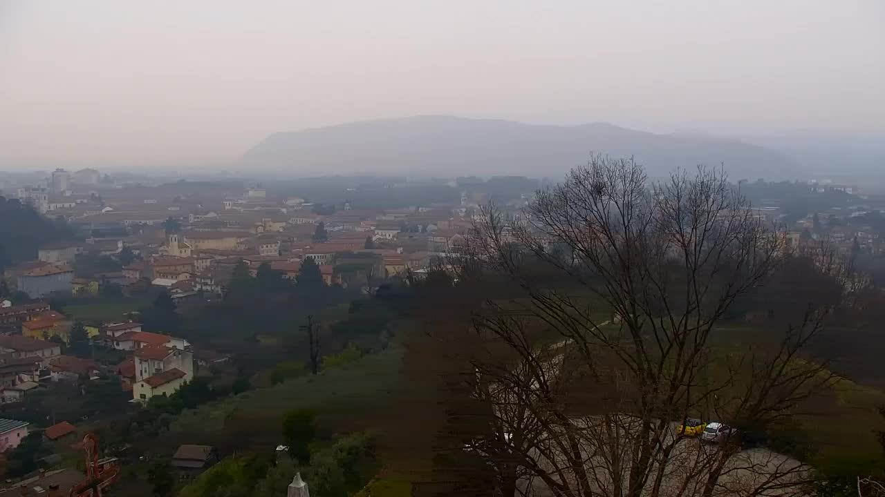 Nova Gorica et Gorizia : Vue Imprenable depuis le Monastère Franciscain de Kostanjevica