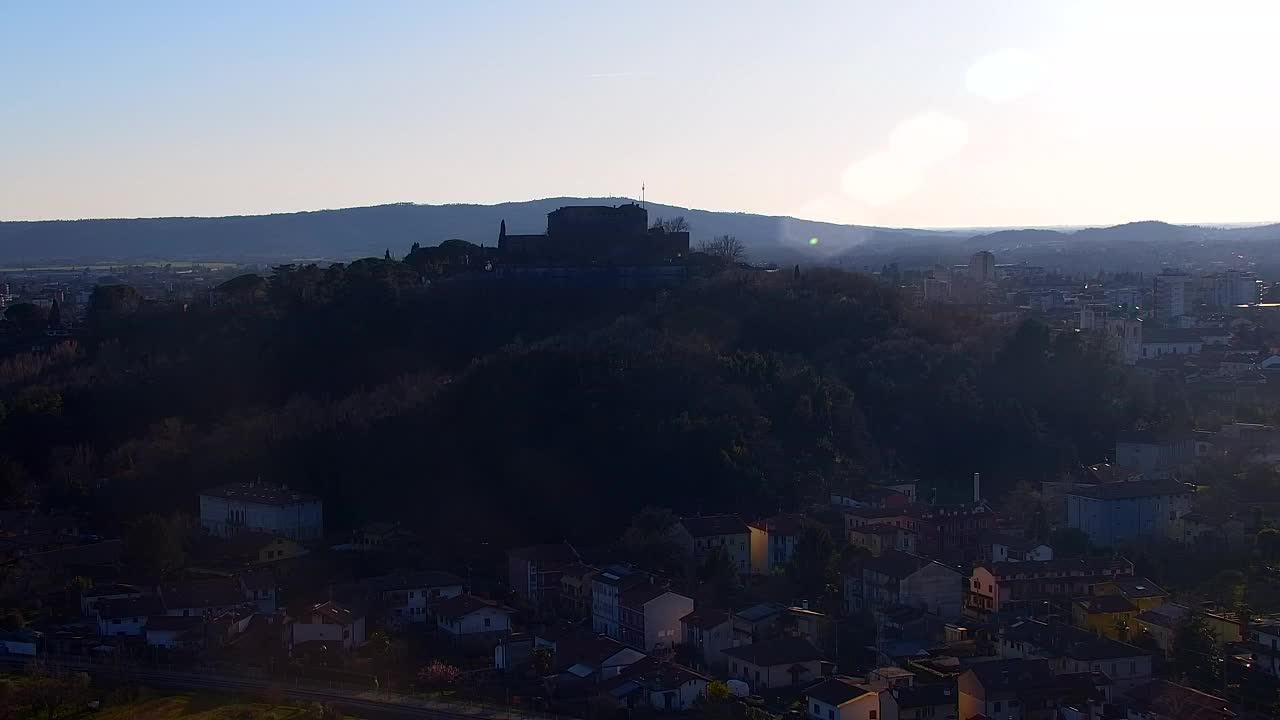 Nova Gorica et Gorizia : Vue Imprenable depuis le Monastère Franciscain de Kostanjevica