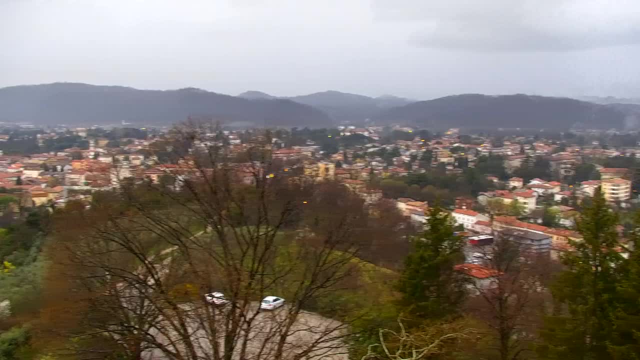 Nova Gorica y Gorizia: Impresionantes Vistas desde el Monasterio Franciscano de Kostanjevica