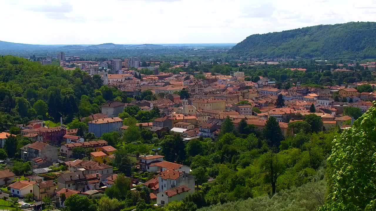 Nova Gorica y Gorizia: Impresionantes Vistas desde el Monasterio Franciscano de Kostanjevica