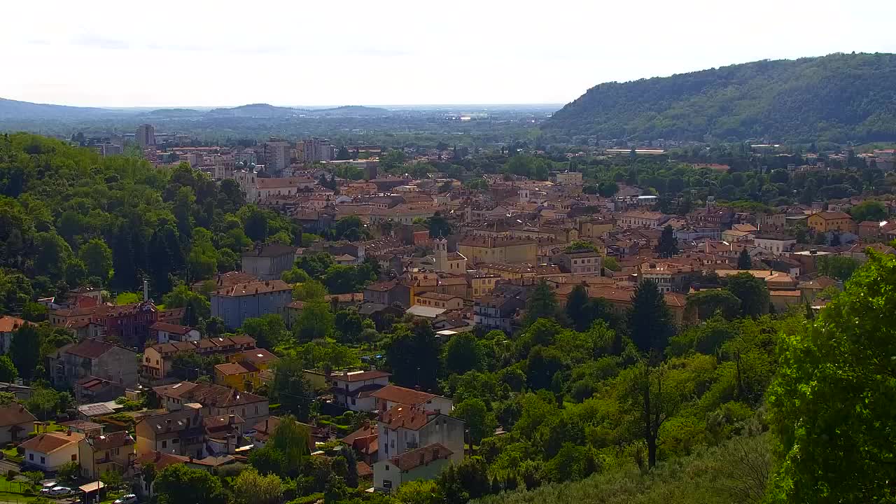 Nova Gorica e Gorizia: Panorama Mozzafiato dal Convento Francescano di Castagnevizza