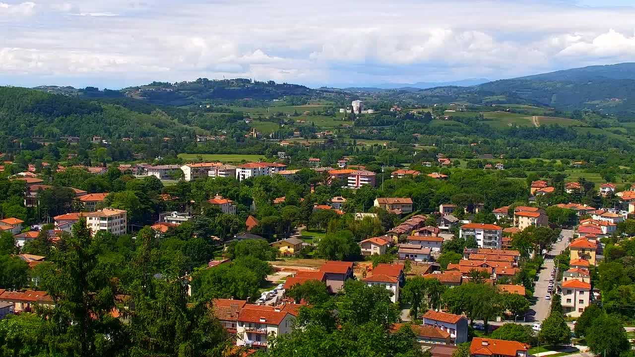 Nova Gorica y Gorizia: Impresionantes Vistas desde el Monasterio Franciscano de Kostanjevica