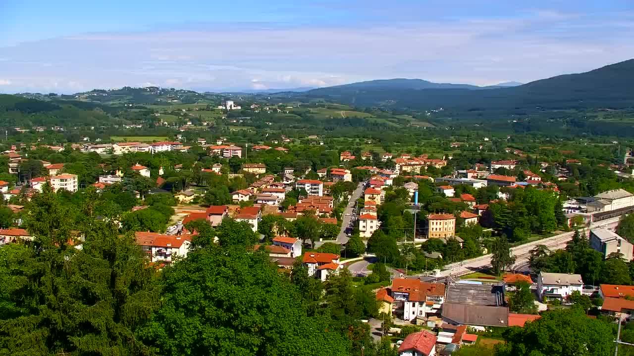 Nova Gorica i Gorica: Prekrasan Pogled iz Franjevačkog Samostana Kostanjevica