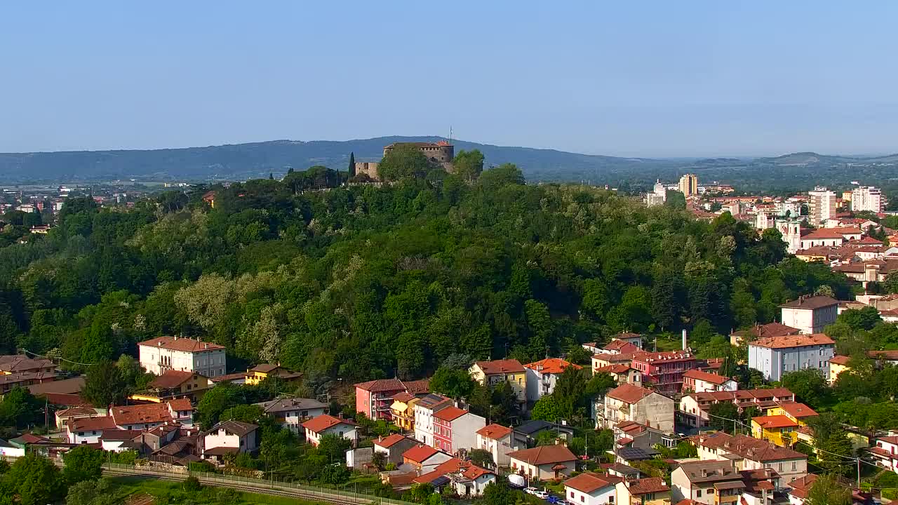 Nova Gorica und Görz: Atemberaubende Aussicht vom Franziskanerkloster Kostanjevica