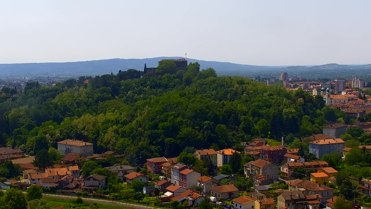 Nova Gorica y Gorizia: Impresionantes Vistas desde el Monasterio Franciscano de Kostanjevica