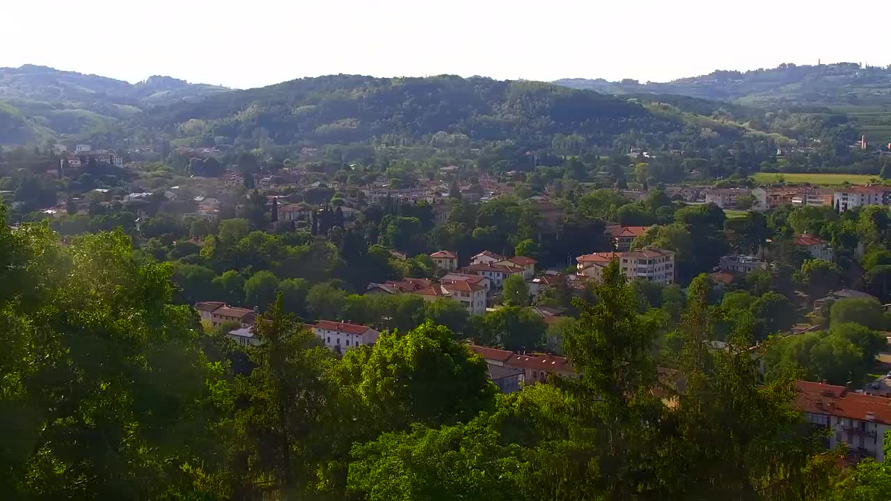 Nova Gorica e Gorizia: Panorama Mozzafiato dal Convento Francescano di Castagnevizza