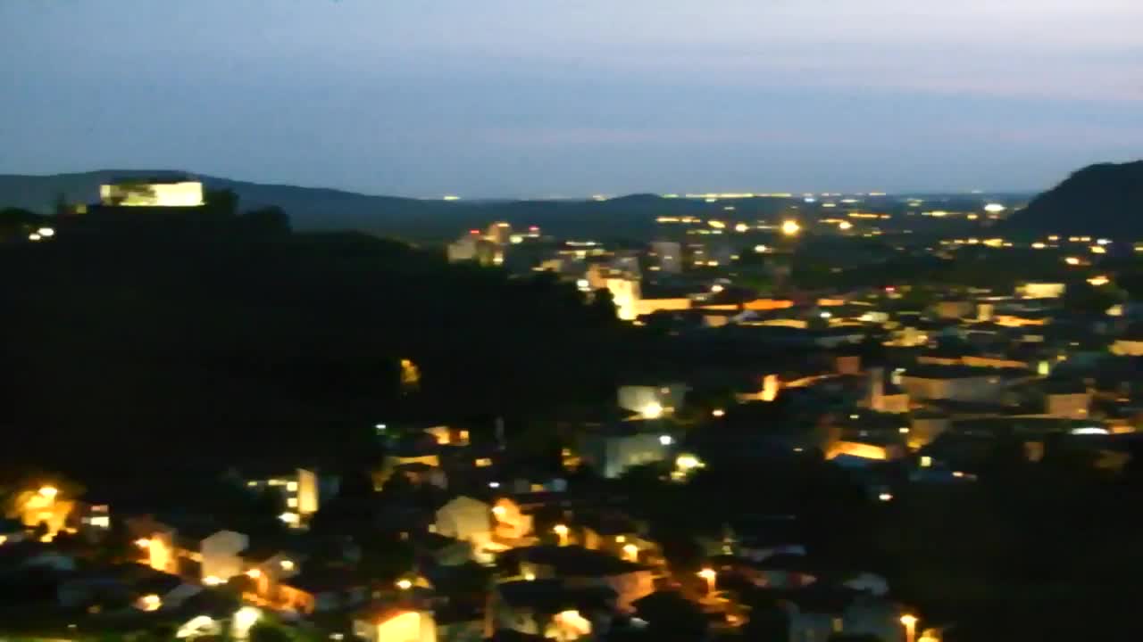 Nova Gorica und Görz: Atemberaubende Aussicht vom Franziskanerkloster Kostanjevica