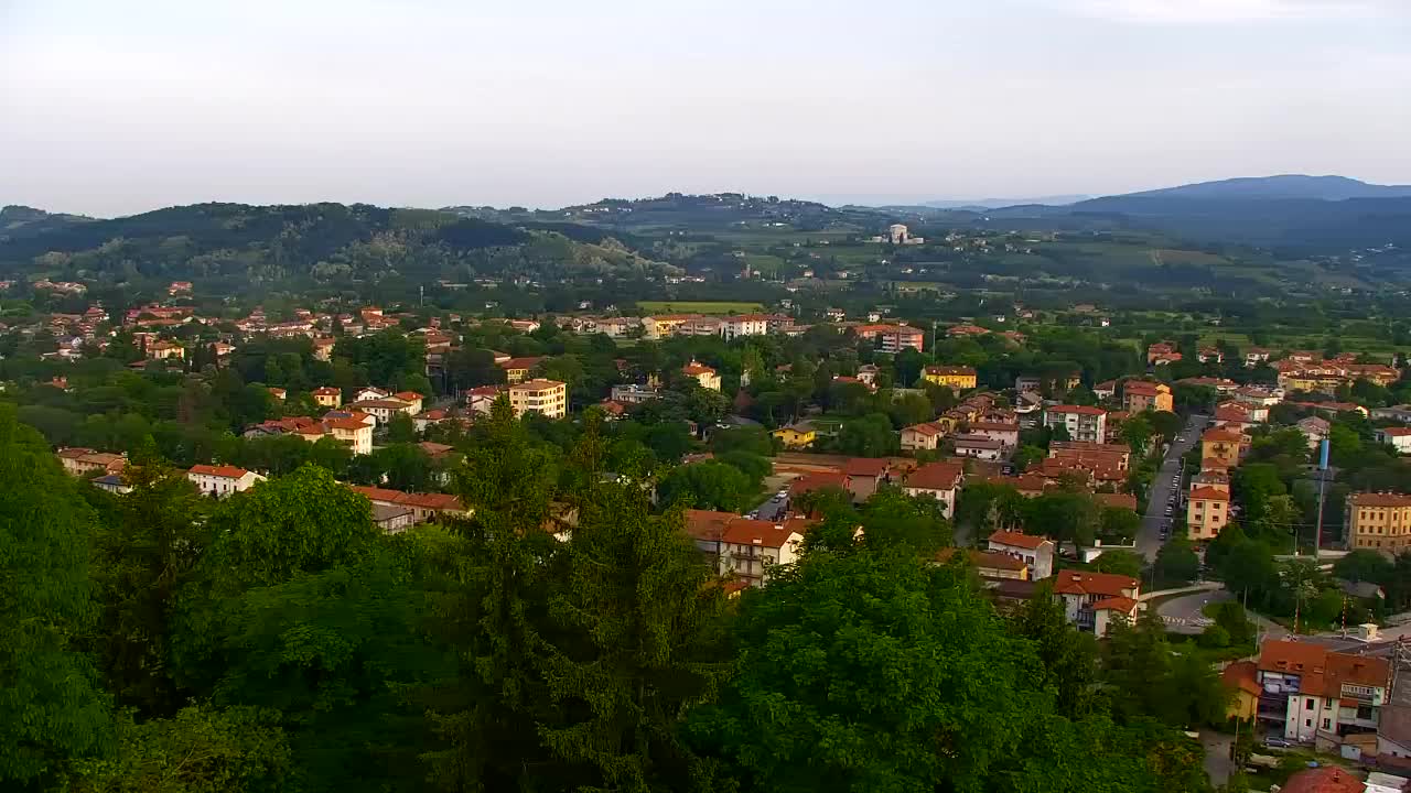 Nova Gorica i Gorica: Prekrasan Pogled iz Franjevačkog Samostana Kostanjevica