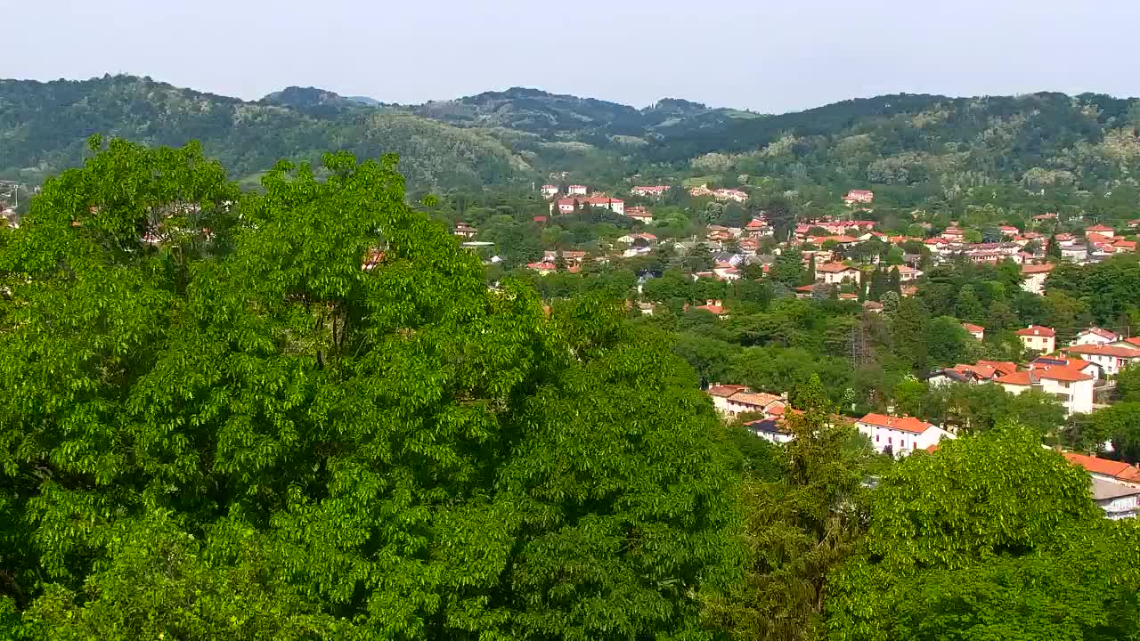 Nova Gorica e Gorizia: Panorama Mozzafiato dal Convento Francescano di Castagnevizza