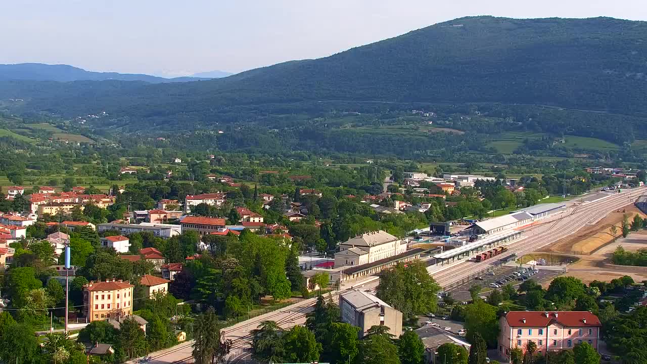 Nova Gorica i Gorica: Prekrasan Pogled iz Franjevačkog Samostana Kostanjevica