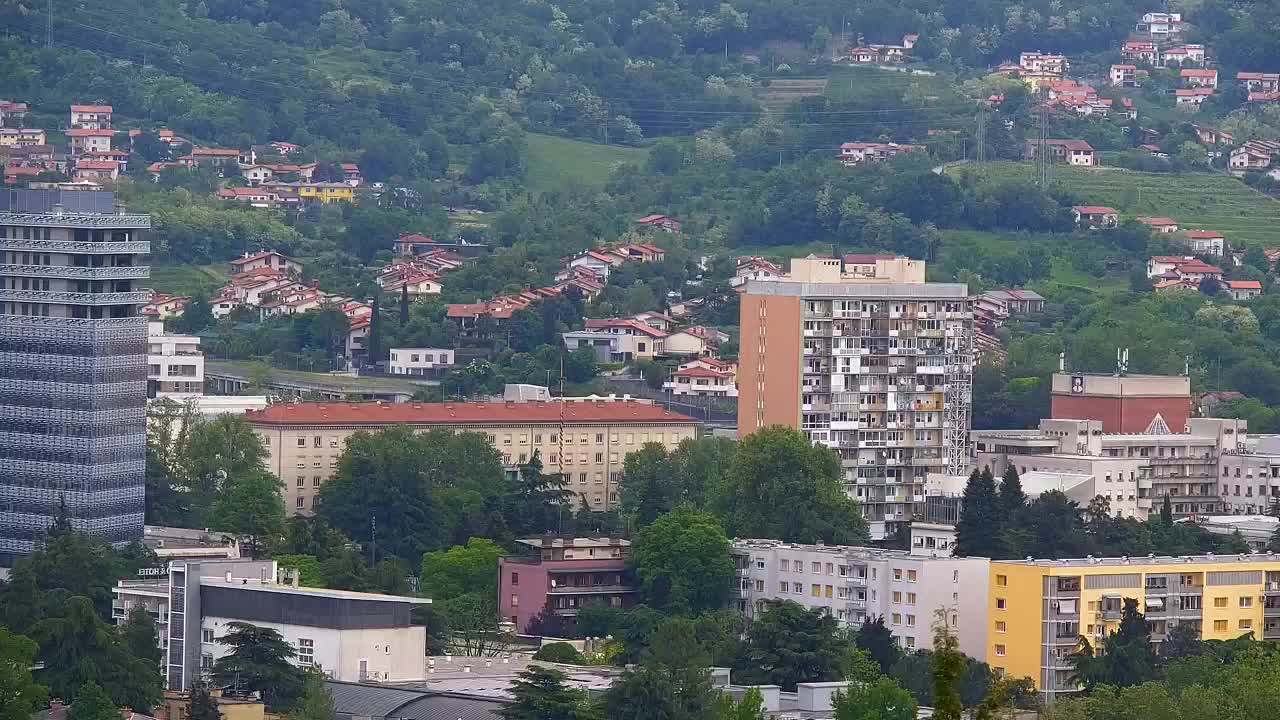 Nova Gorica e Gorizia: Panorama Mozzafiato dal Convento Francescano di Castagnevizza