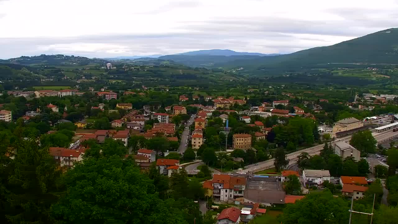 Nova Gorica in Gorica: Čudovit Razgled iz Frančiškanskega Samostana Kostanjevica