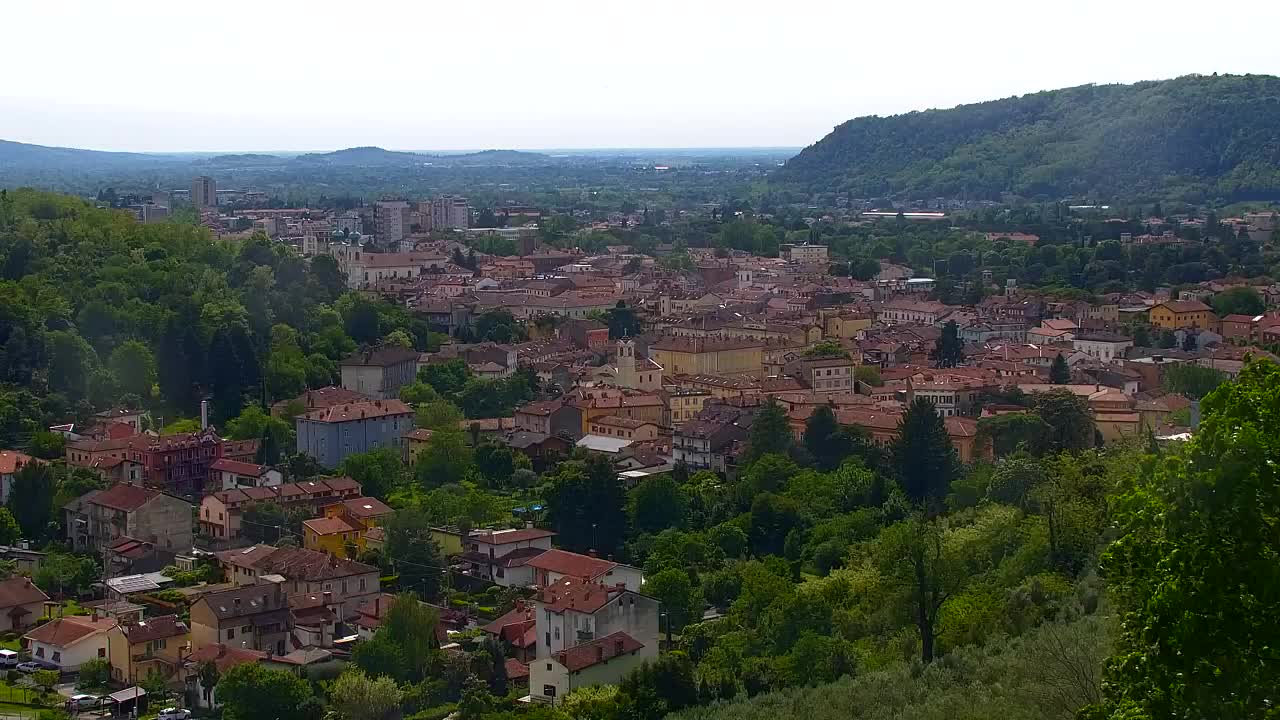 Nova Gorica y Gorizia: Impresionantes Vistas desde el Monasterio Franciscano de Kostanjevica