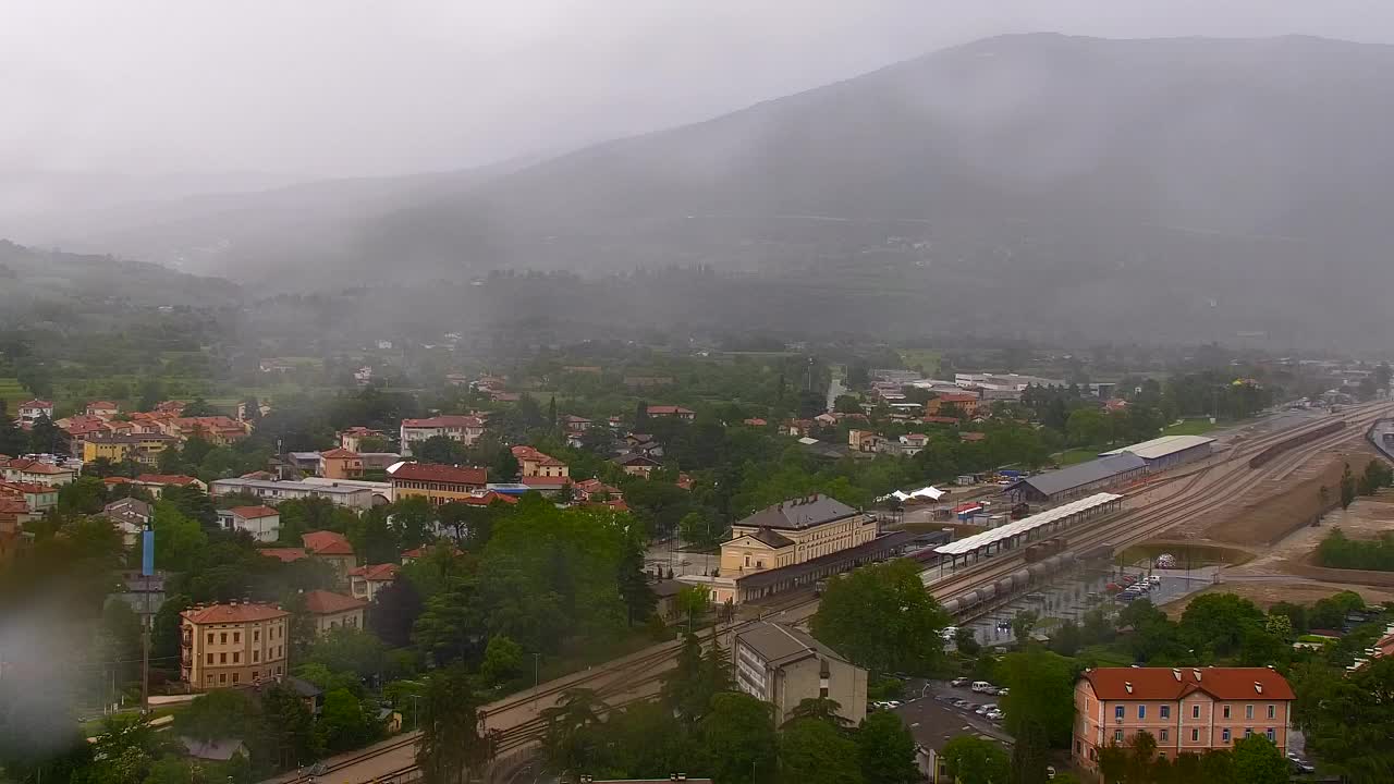Nova Gorica e Gorizia: Panorama Mozzafiato dal Convento Francescano di Castagnevizza